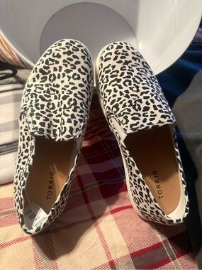 torrid White and Black Leopard-Print Slip-On Sneakers
